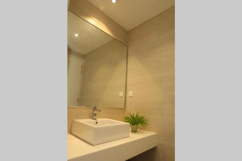 Promo Private Luxurious Nilai Vacation Home Zewnętrze zdjęcie