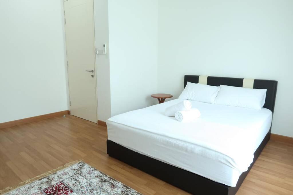 Promo Private Luxurious Nilai Vacation Home Zewnętrze zdjęcie