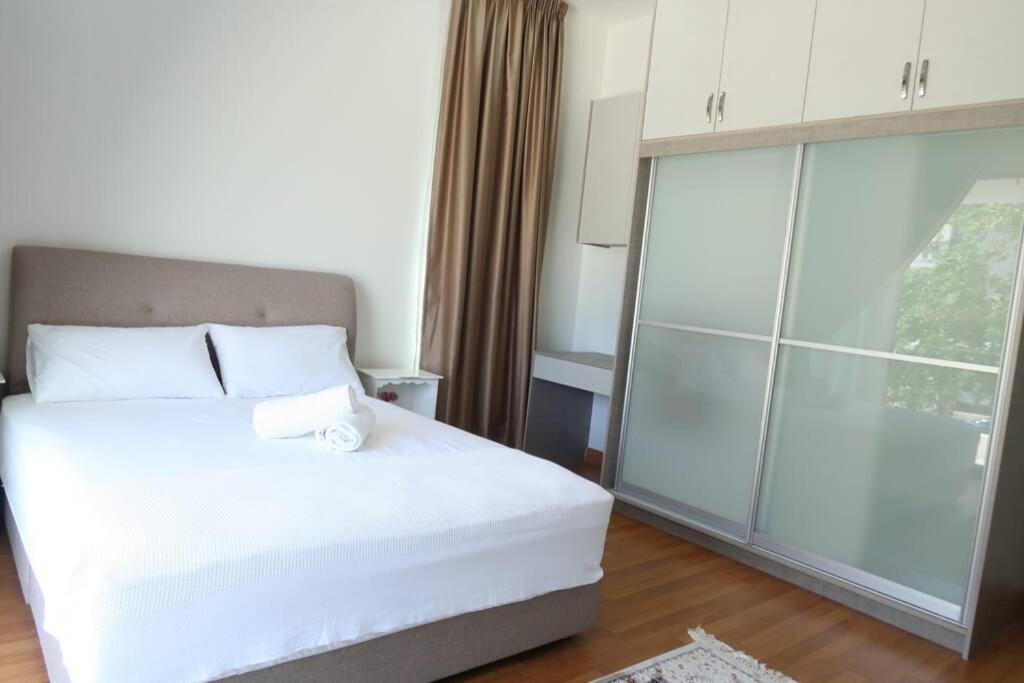 Promo Private Luxurious Nilai Vacation Home Zewnętrze zdjęcie