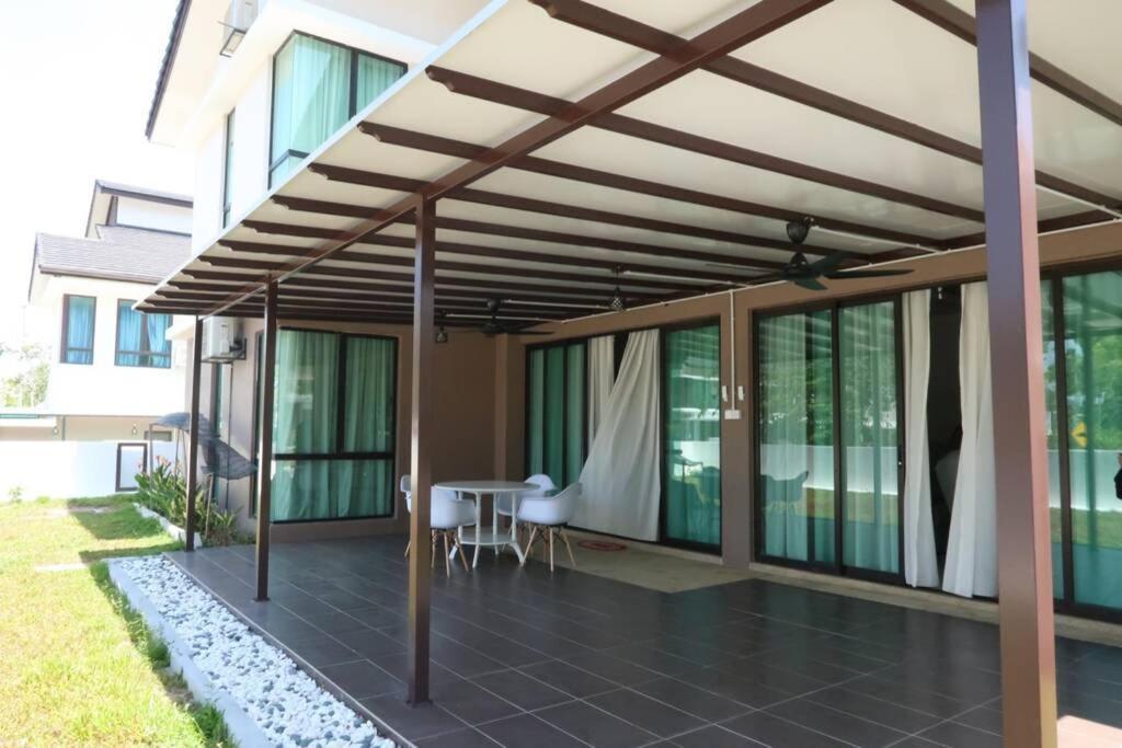 Promo Private Luxurious Nilai Vacation Home Zewnętrze zdjęcie