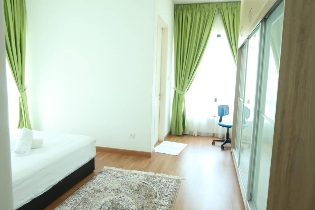 Promo Private Luxurious Nilai Vacation Home Zewnętrze zdjęcie